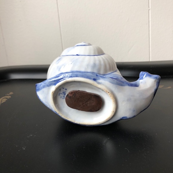 Vintage Snail Piggybank - Picture 3 of 6